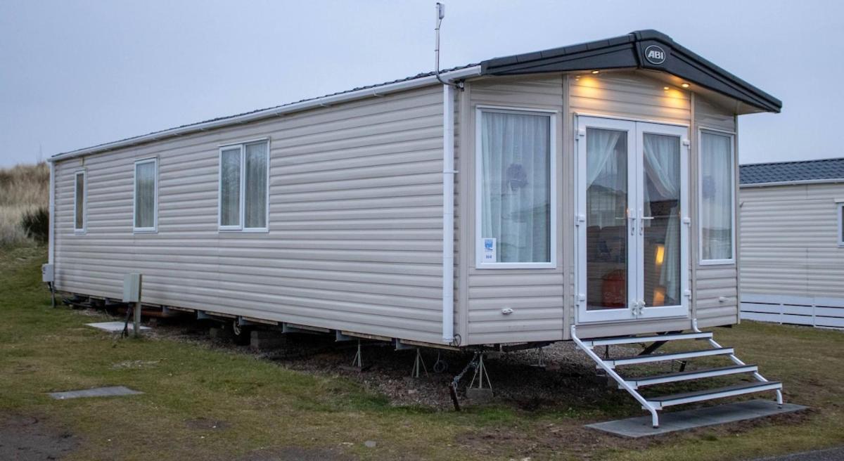 Eagle'S Den Caravan Lossiemouth Exterior photo
